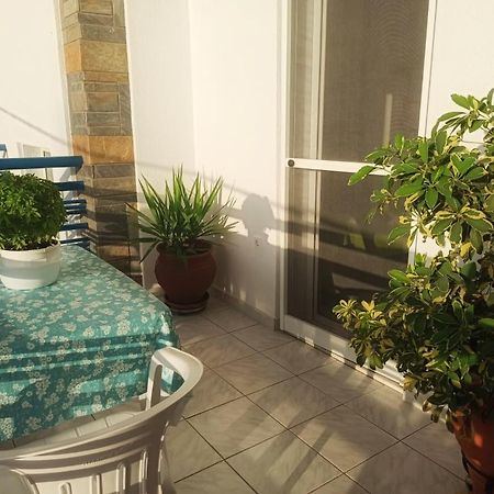 Vassilikos Apartment Flogita Esterno foto
