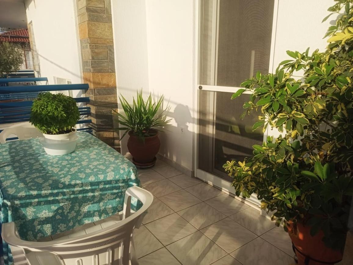 Vassilikos Apartment Flogita Esterno foto
